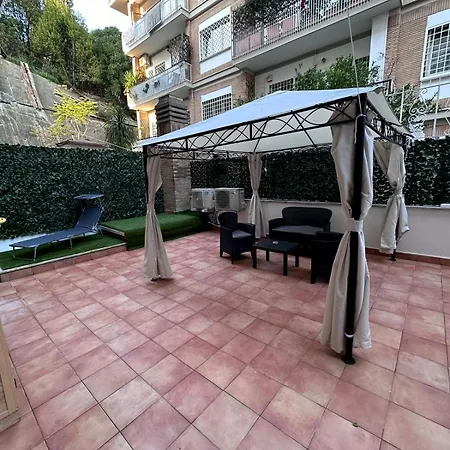 Pio Xi Luxury Apartmán