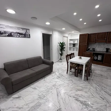 Pio Xi Luxury 公寓