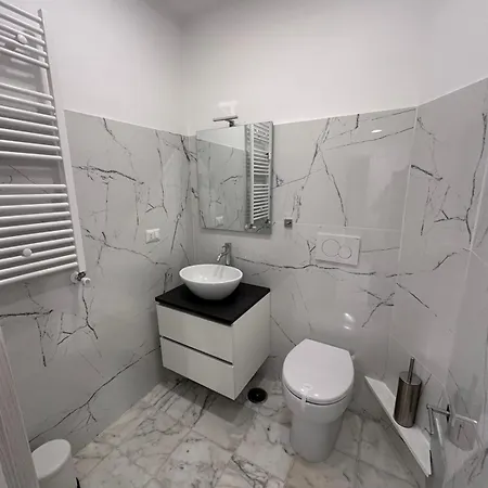 Pio Xi Luxury Apartment *
